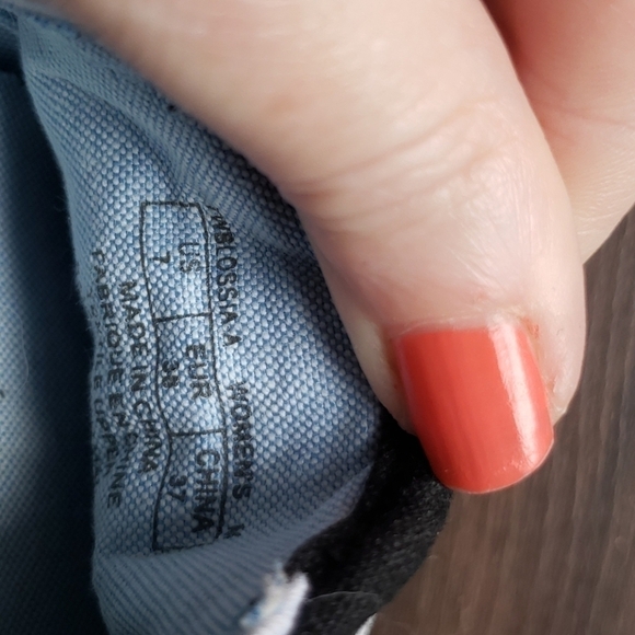 Tommy Hilfiger Black Slip On Canvas Flats Womans 7 - Picture 7 of 9